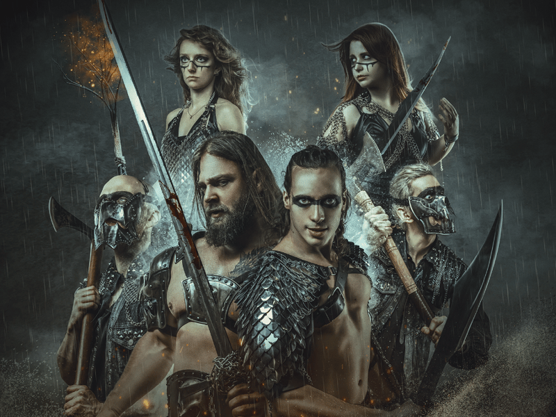 Tim "Tetzel" Wagner (known as the singer of the band Asenblut as well as a strength athlete and fitness influencer) and Antonio Calanna (the tenor of the tenors) join forces, united by their love for classic heavy metal sounds and the common vision to bring them to a new generation of music fans.