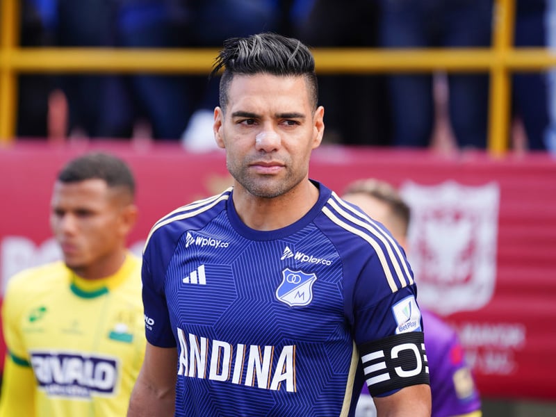 An icon at Porto, River Plate, Atlético Madrid and Monaco, Falcao struggled in the EPL at Manchester United and Chelsea. However, he rediscover his goal scoring touch at Galatasaray in 2019 before moving to current club Millonarios. Has a reported net worth of $70 million.