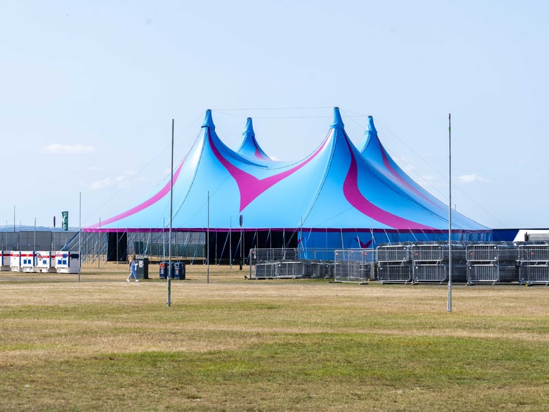 With less than a week to go, the Victorious site is starting to take shape.