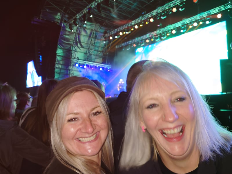These ladies had a great time down at the front of the crowd to see Britpop legends Ocean Colour Scene perform their headline set at Summer Sessions Edinburgh.