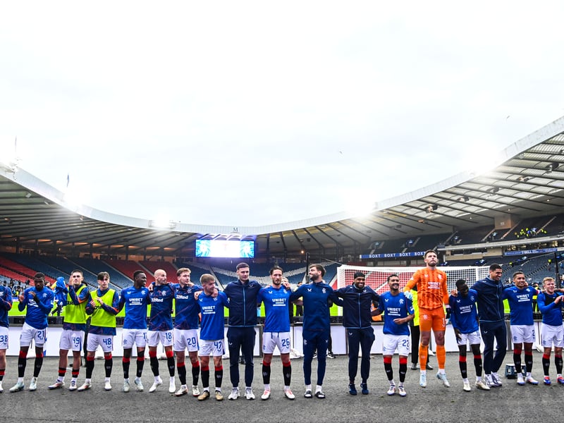 The whole squad and coaching staff bond together to praise the long-serving, vocal fanbase.
