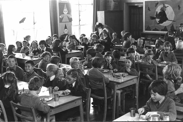 School Dinners at Hawes Side School