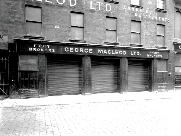 The new shop front of George MacLeod fruit broker on Candleriggs pictured in 1931.