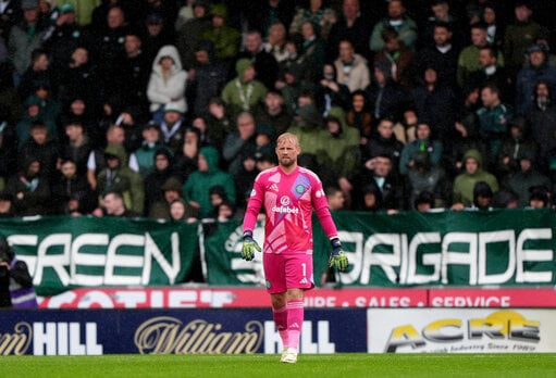 Hoops fans watch on as the team dominate in Paisley.