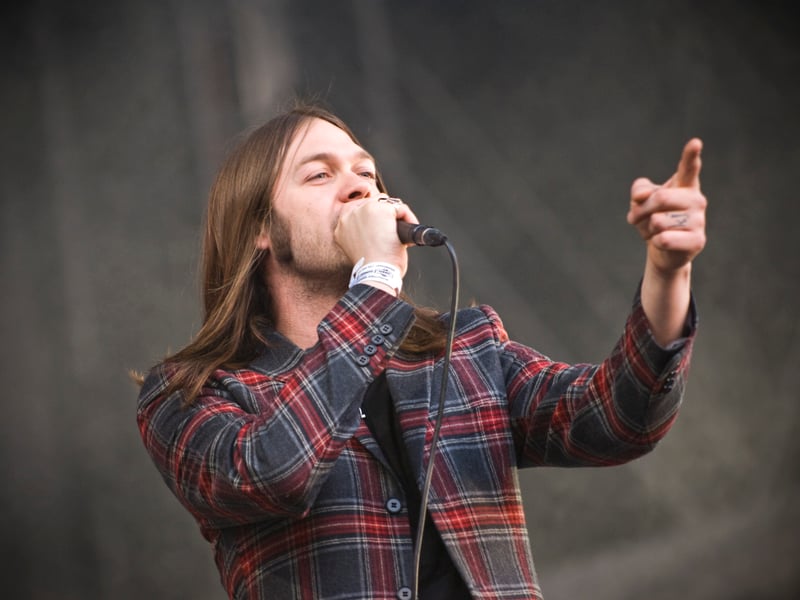 Oasis were supported at Murrayfield by Kasabian - with frontman Tom Meighan wearing tartan for the occasion.