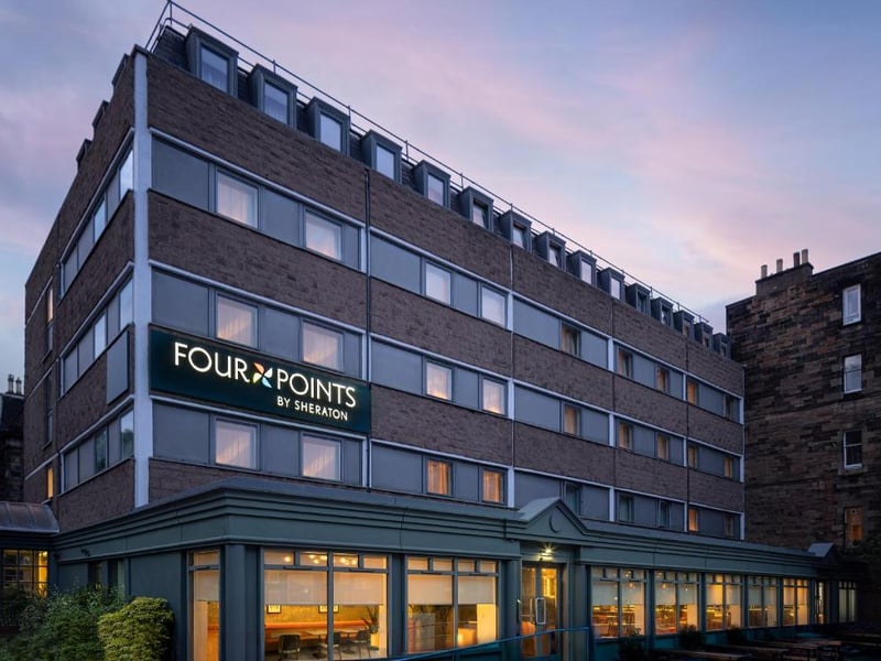 Located on Haymarket Terrace, the Four Points is just a 17 minute walk to Murrayfield Stadium.