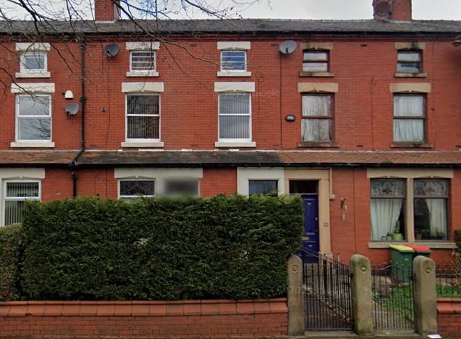Application validated on Aug 20 to replace the single glazed timber sash windows with uPVC double glazed windows