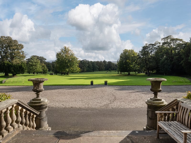 The sale of Newliston is described as one of the "most exciting launches" in Scotland in recent years which presents endless opportunities to the new owner. 
