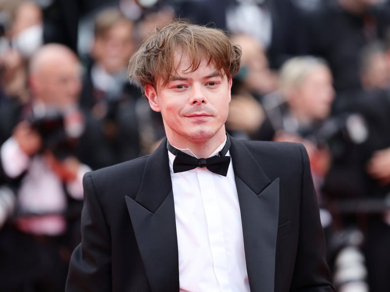 Born in Leeds and raised in nearby Bridlington, Charlie Heaton is best known for his role as Jonathan Byers on Stranger Things. He has an estimated net worth of £3.1 million.
