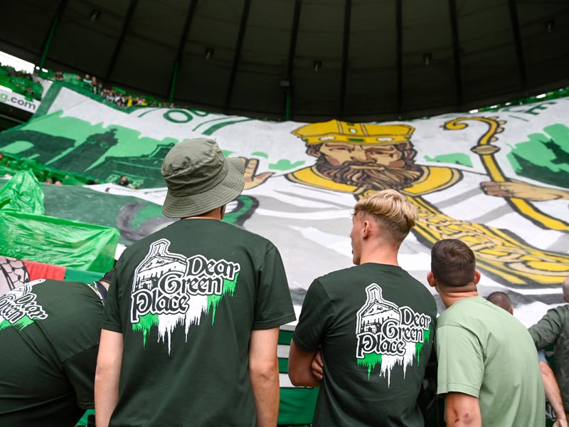 Fans look on at their tifo prior to kick off.