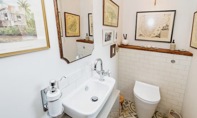 This home is being sold with Purple Bricks and it is on the market for £675,000.