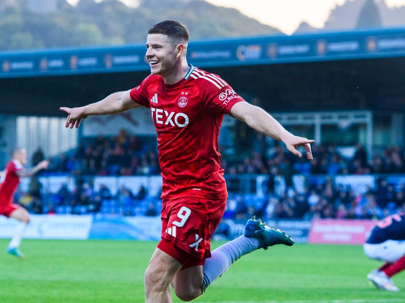 A regular inclusion in the Scotland squad during his time at Hibs, Nisbet dropped out of the reckoning after a difficult spell at Millwall. Looks like he is gradually regaining the confidence that saw him become one of the most potent strikers in Scotland just a few years ago since moving on loan to Aberdeen in the summer though, where he has scored two goals in five games.