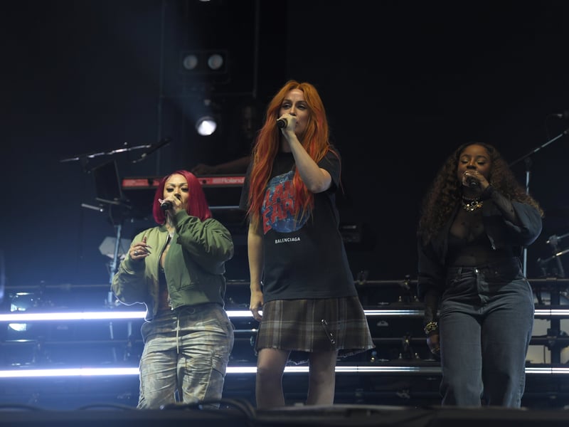The iconic UK girl group is back, bringing their unforgettable hits and timeless pop magic to Leeds on April 8. Don’t miss this chance to experience Sugababes' legendary sound live at the First Direct Arena!