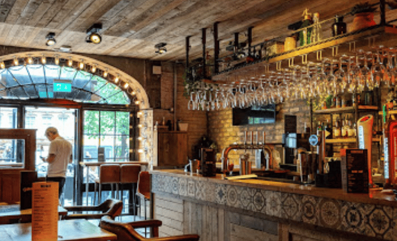 Located in the heart of Edinburgh's old town, The Piper’s Rest is a pub highly regarded for food. A TripAdvisor reviewer said: “Not only was the food and service outstanding but the ambiance was wonderful. Warm, friendly and in the middle of everything, are just a few words to describe The Pipers Rest.”