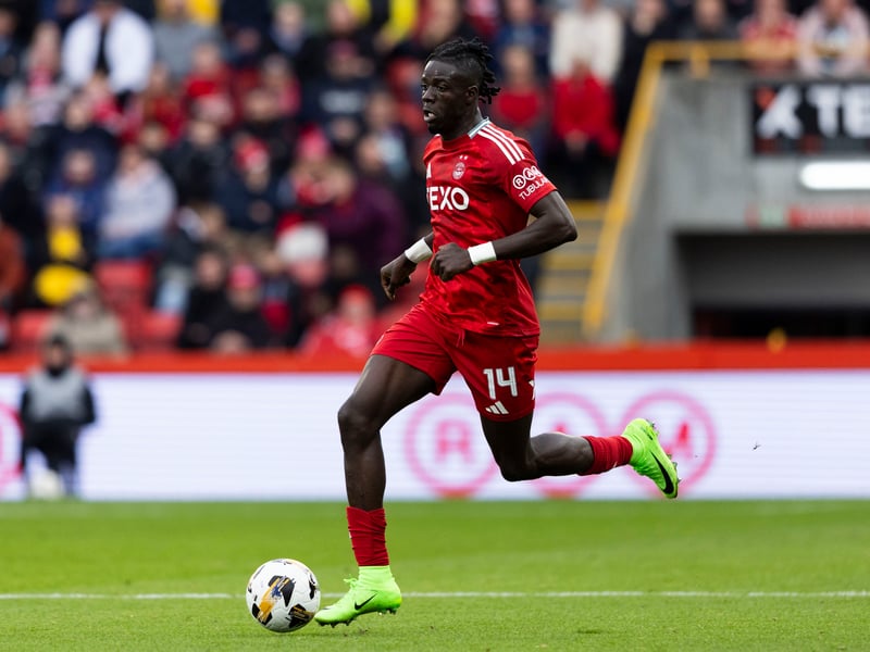 The Senegalese hitman goes from strength to strength with Aberdeen and is this week's star player with a rating of 9.2. Scored two goals, including a stunning individual strike, completed more dribbles than anyone else on the pitch - and had 100% dribbling accuracy rate. He was the most fouled player on the pitch and won more duels (11) than anyone else. An epic performance.