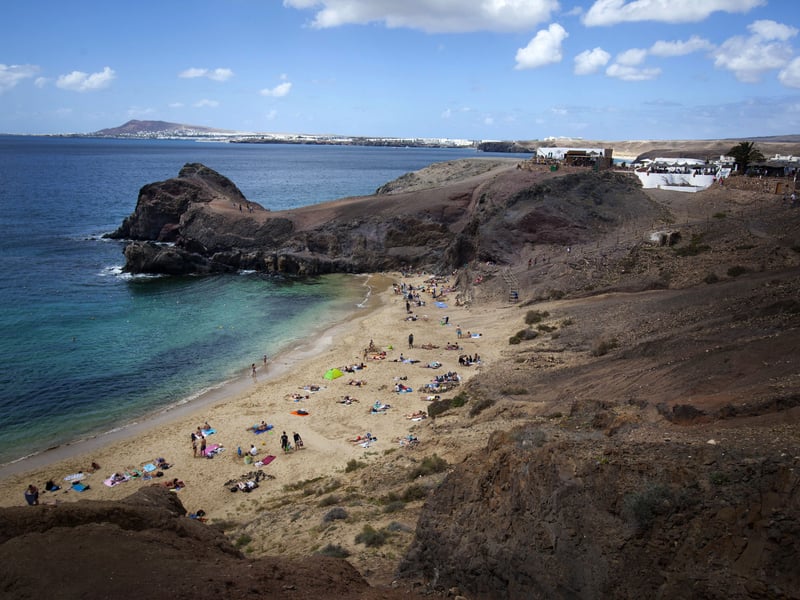 Ryanair will be offering flights from LBA to Lanzarote.
