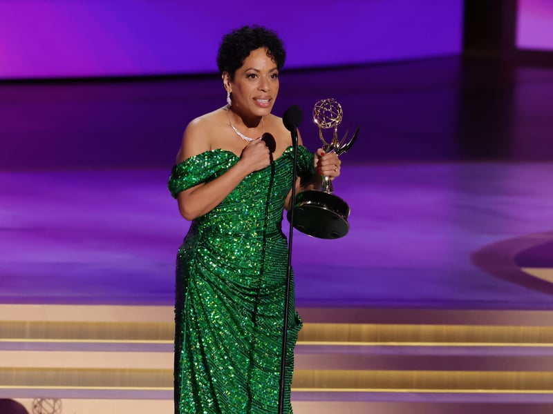 Liza Colon-Zayas accepts the Outstanding Supporting Actress in a Comedy Series award for The Bear onstage during the 76th Primetime Emmy Awards.