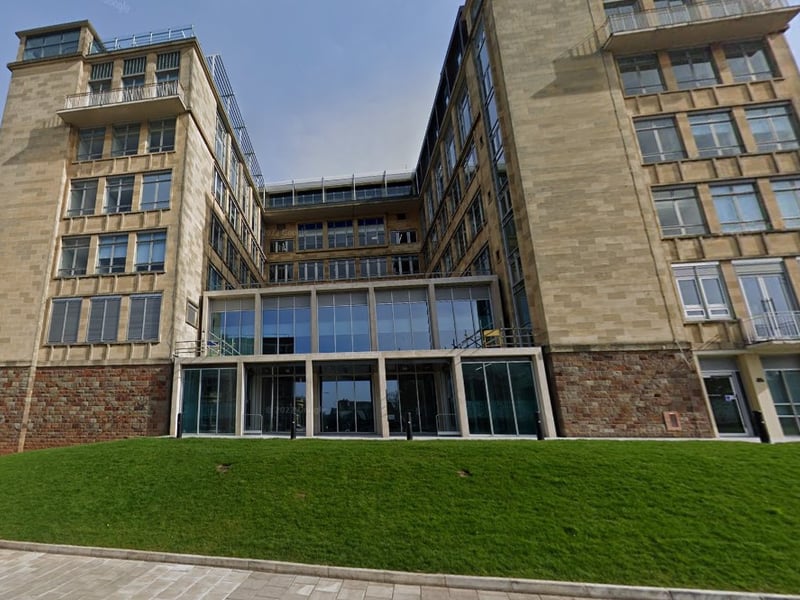 The University of Bristol has this year jumped up from 16th. When it comes to ‘good honours’, 89.4% of its students achieved one, while 83.7% of its recent graduates were currently in a high-level job or postgraduate study. It had a continuation rate of 97.6%.