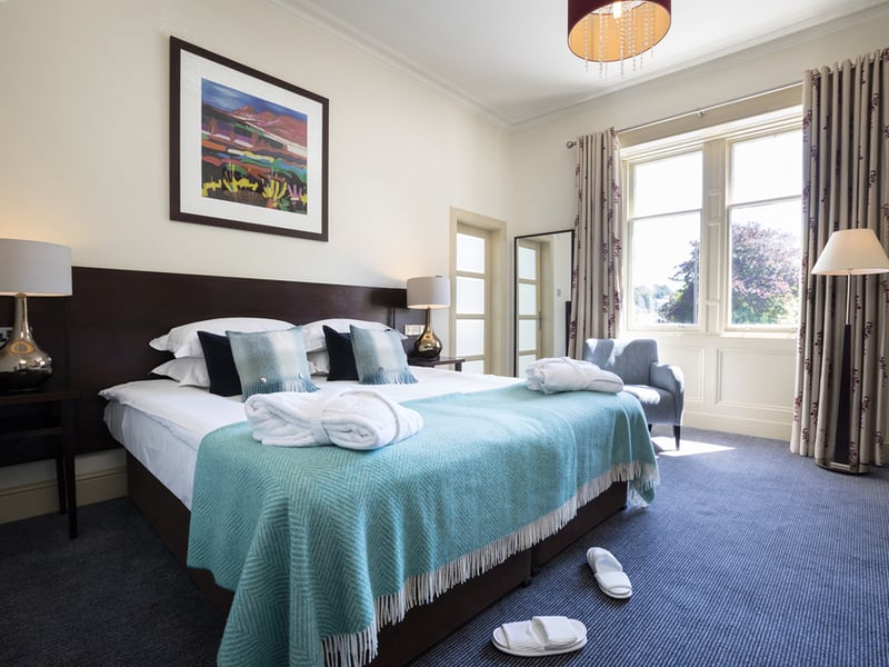 With some of the UK's best golf courses right on the doorstep, Nether Abbey is the perfect place to rest and recuperate before or after a strenuous round