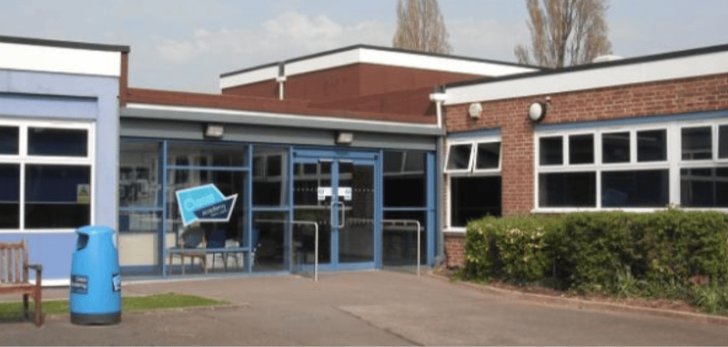 Oasis Academy Bank Leaze, located on Corbet Close, achieved an average score of 105 in reading and 107 in maths. 79% of pupils met the expected standards in KS2 and 14% achieved a higher standard. Current Ofsted rating: Good.