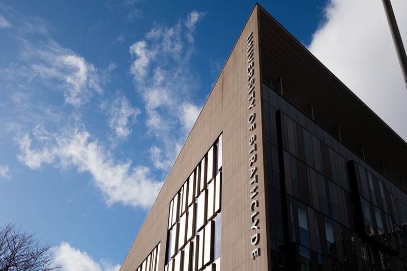 A total of 80.2 percent of students at the University of Strathclyde reported they had a positive experience while studying there. The institution came 5th in Scotland in the overall rankings.