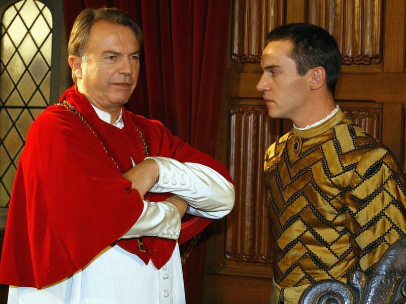 While the series is more associated with actors such as Jonathan Rhys Meyers and Henry Cavill, Sam Neill starred in season one of The Tudors as Cardinal Thomas Wolsey with the period drama boasting a Rotten Tomatoes score of 69%.