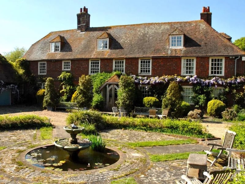 The listing says: "Brownwich Farm House is the original historic farmhouse of the Brownwich Farm Estate. The Freehold property sits within some 1000 acres of Hampshire County Farms land which includes the prized Chilling Costal Area."