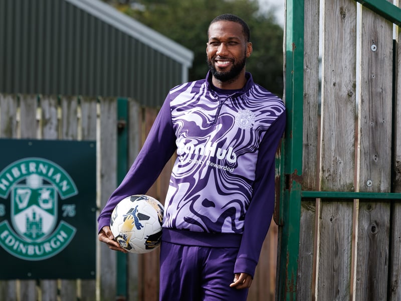 The summer signing is set for his first Hibs start on Sunday.
