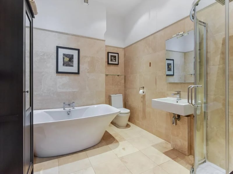 This home is on the market for £625,000 and it is being sold with Rok Marsh.