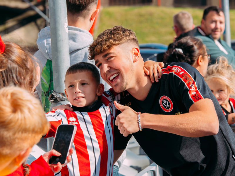 Sheffield United fan gallery v Swansea City, Luton Town