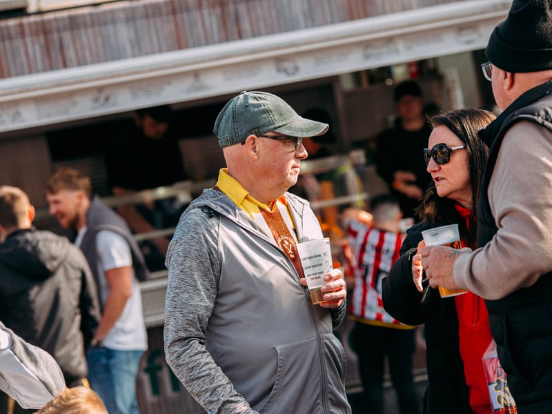 Sheffield United fan gallery v Swansea City, Luton Town