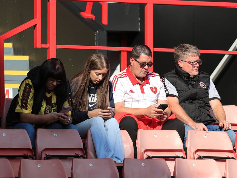 Sheffield United fan gallery v Swansea City, Luton Town