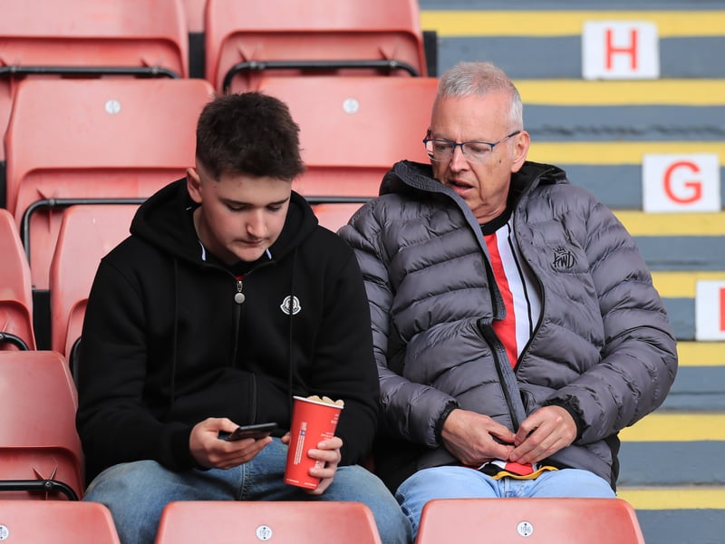 Sheffield United fan gallery v Swansea City, Luton Town 