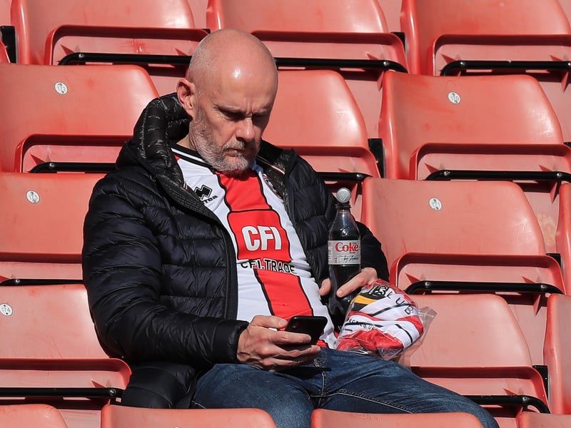 Sheffield United fan gallery v Swansea City, Luton Town