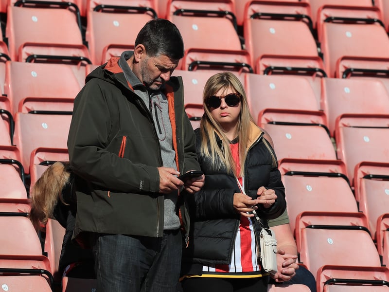 Sheffield United fan gallery v Swansea City, Luton Town