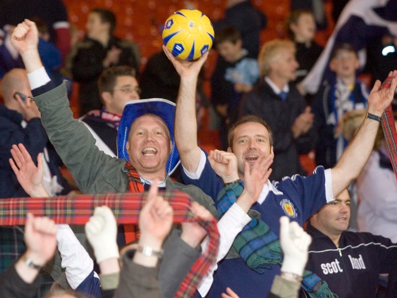 A wonderful day for Scotland fans as they go top of Group B after victory over a world class France side.