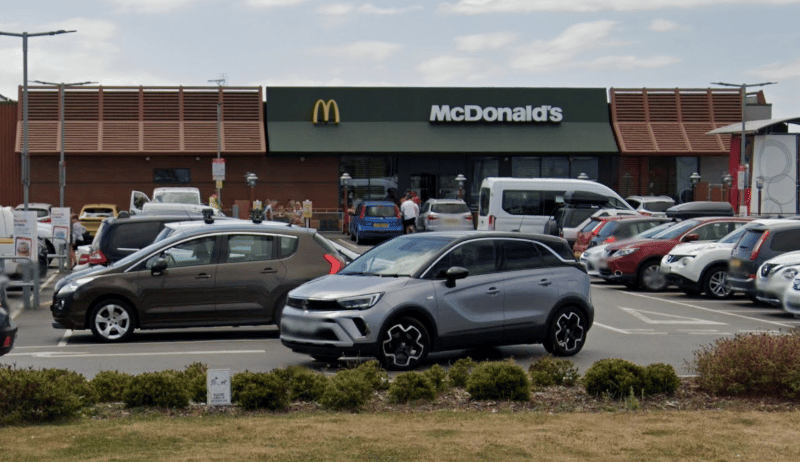 McDonald’s at Sutterton, Boston has a Google rating of 4.1*, with 49.60% of ratings at 5*.