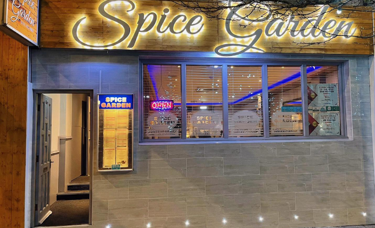 South Shields has a dedicated street for amazing restaurants, Ocean Road, which is packed with many incredible Indian restaurants. Despite the competition, Spice Garden stands out for its delicious food and exceptional service. Spice Garden has a 4.6 star rating on Google reviews.