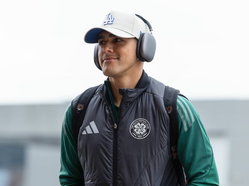This has been a frustrating season for the Honduran, who is being kept out of the team by those performing well in front of him. Will need to keep his spirits high and remain patient. 4