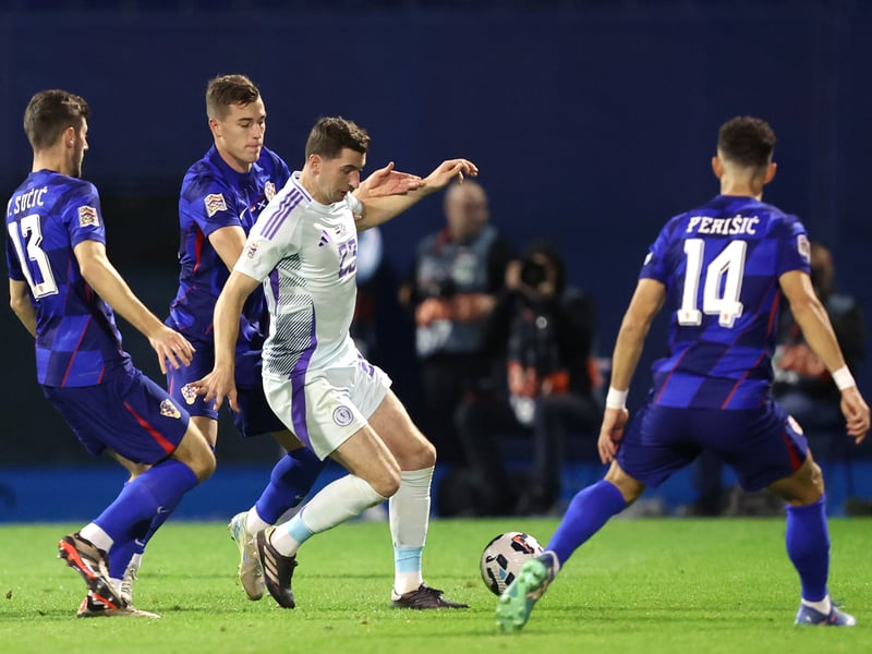 The experienced Norwich man is stepping into the role vacated by Callum McGregor quite nicely. Appears a good fit next to Gilmour in the deeper midfield role and adds a bit of nous and physicality. Robbed Perisic of possession in a dangerous area and was often a good sentry to the Scotland defence. Became a little overrun as the game became stretched and open. 6