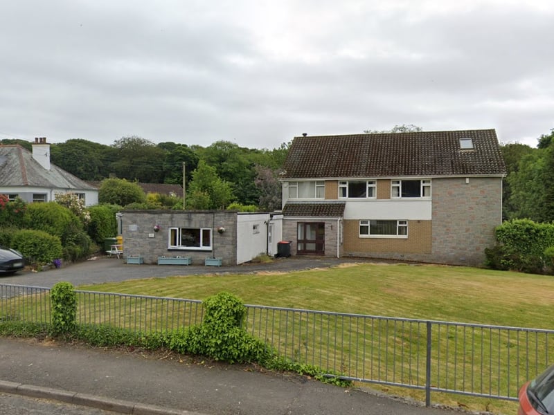 There were 100 responses from patients at Glenluce Surgery in Wigtownshire, with 100% rating their overall experience as positive.