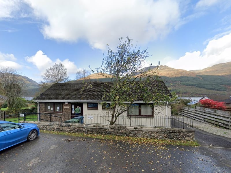 There were 99 responses from patients at Dr David F Troup & Partner in Arrochar, with 99% rating their overall experience as positive.
