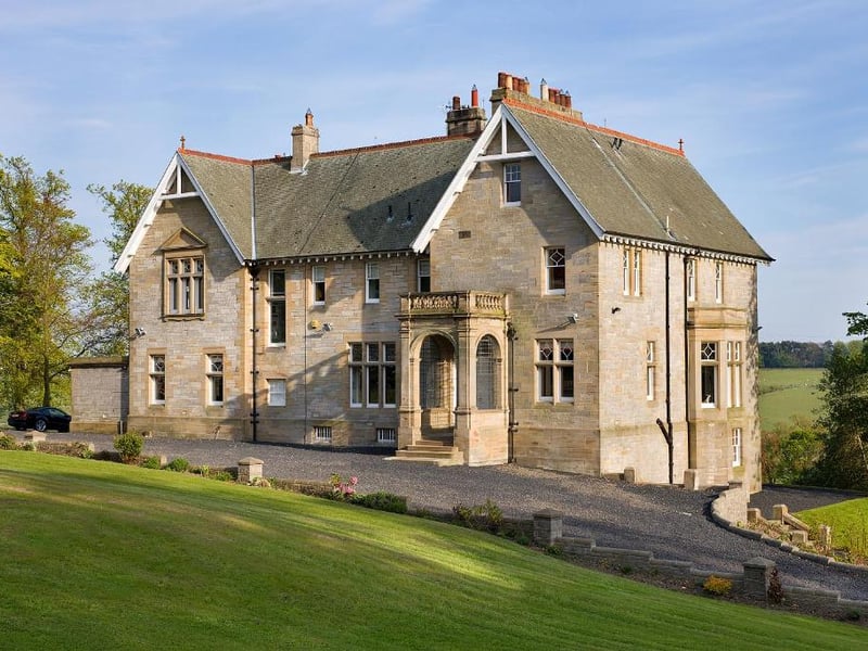 Set in 30 acres of woodland, Balmule House is a 14th-century property 10 minutes’ drive from the centre of Dunfermline. It's the highest-rated hotel for weddings on Tripadvisor, with hundreds of glowig reviews. Brenda P said: "The house and the estate including the walled garden were fabulous, the whole place is beautiful and imaculate, the house and rooms are stunning, the food was amazing we had 140 people at the wedding in the lovely marquee and all the guests loved there amazing day."