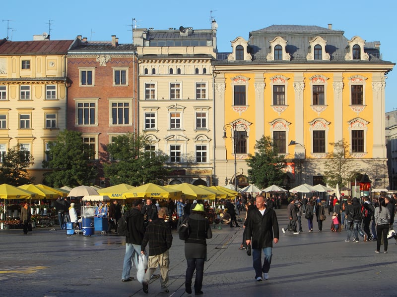 Ryanair will be offering flights from LBA to Krakow.