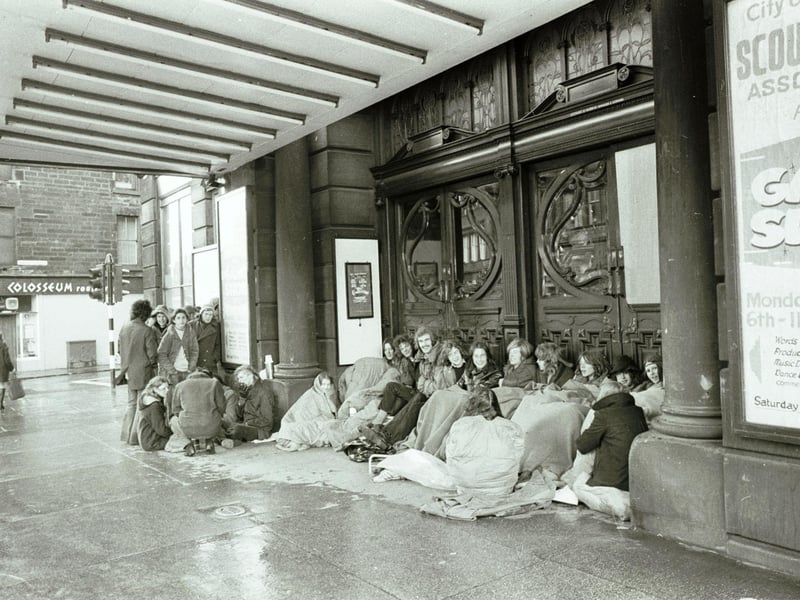 Fans queue at the King's Theatre for Led Zeppelin tickets in November 1972