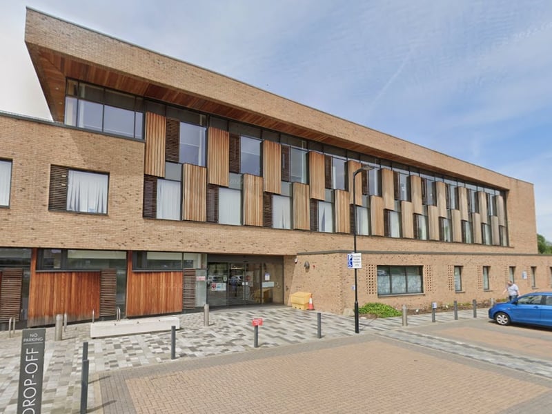 There were 97 responses from patients at Drs Morrice & Partners - Eastwood Health & Care Centre in Clarkston, Glasgow, with 88% rating their overall experience as positive.