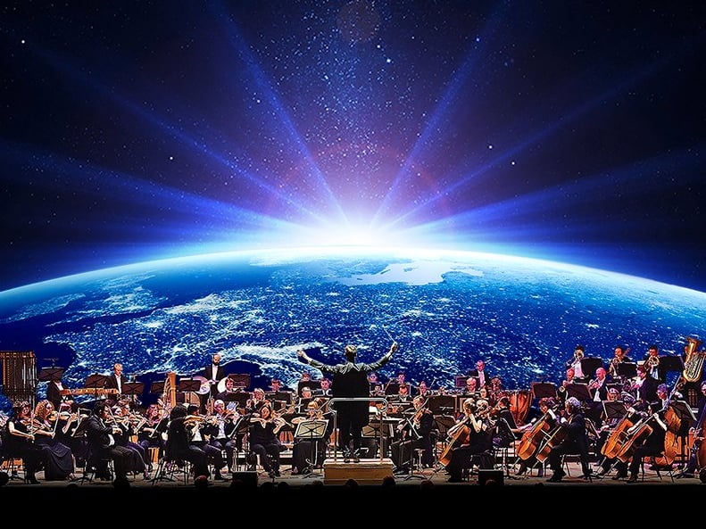 On Friday 17 July, two giants of film music will come head-to-head in a ‘The Best of Williams & Zimmer’ symphonic spectacular concert of award-winning soundtracks from
some of the most iconic films of all time! John Williams’ music from Star Wars, Jurassic Park, ET, Schindler’s List, Harry Potter and more will be pitched against Hans Zimmer’s tracks from Gladiator, The Da Vinci Code, Interstellar, Last Samurai and Batman Begins to name just a few.
Then on Saturday 18 July, the party returns with Smash Hits: The 80s – a celebration of the era of new romantics, big hair and even bigger shoulder pads! Featuring the biggest tracks of the decade by Madonna, Toto, Ultravox, Elton John, Bonnie Tyler, Michael Jackson, David Bowie, A-Ha, George Michael and many more performed by the full orchestra, it is time to dig out the neon and get ready to hit the dance floor!
With more exciting concerts set to be announced, The Centenary Concert Series will stage some of the finest performances that bring the city.
Details: portsmouthguildhall.org.uk