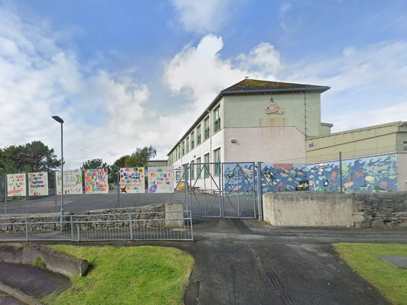 Of all Na h-Eileanan Siar primary schools with published performance data, 71% were in the top band - representing 5 fantastic local schools.
Its top performing schools by the amount of children meeting essential skills targets were Laxdale Primary School and Tong Primary School (both 95%), followed by Sgoil an Rubha and Stornoway Primary School (both 87.5%).