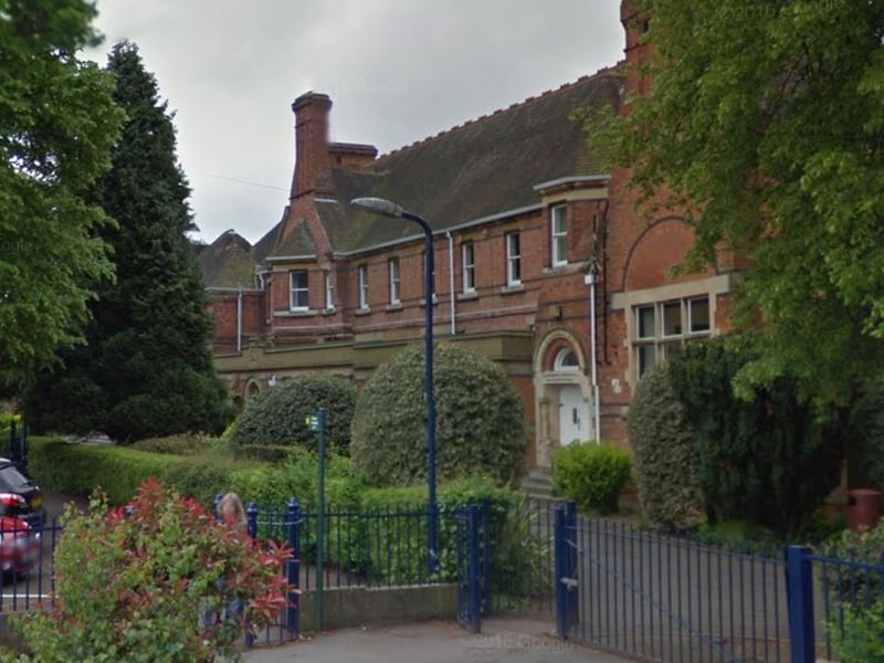 This is a selective girls’ secondary school in Loughborough, Leicestershire. Tuition for a sixth form student is about £17,460 per year.
In the 2023/24 school year, 50.4% of all of the A Level grades achieved by its students were an A* or A.