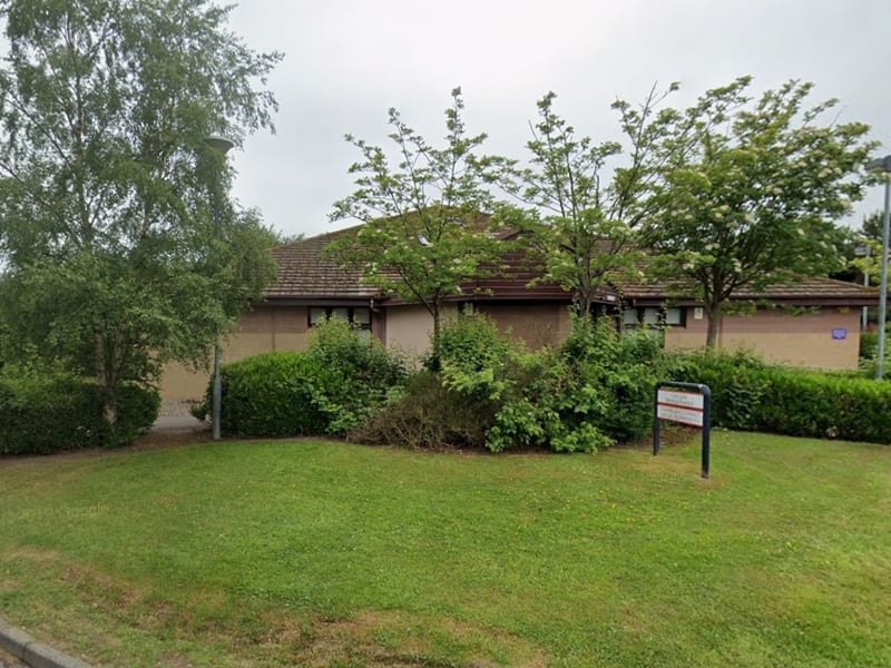There were 107 responses from patients at Cos Lane Surgery in Glenrothes, with 80% rating their overall experience as positive.
